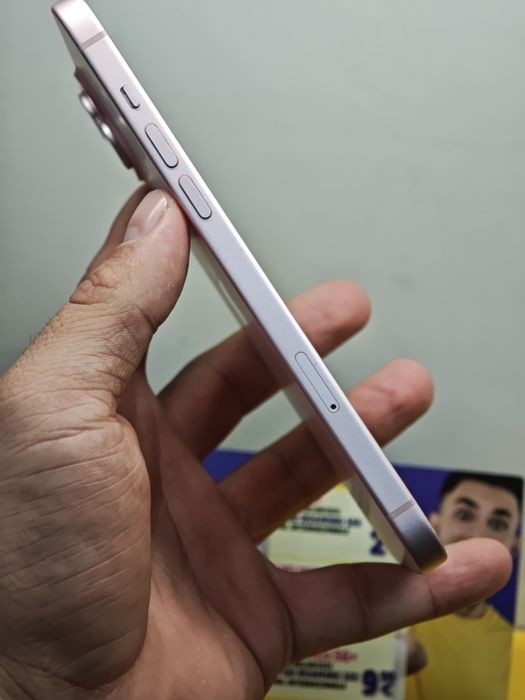 iPhone 15 Plus 256 Pink