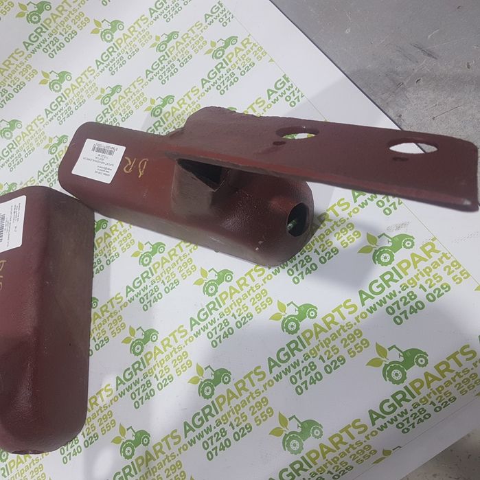 Set suporti pentru faruri si semnalizare stg+dr U-650