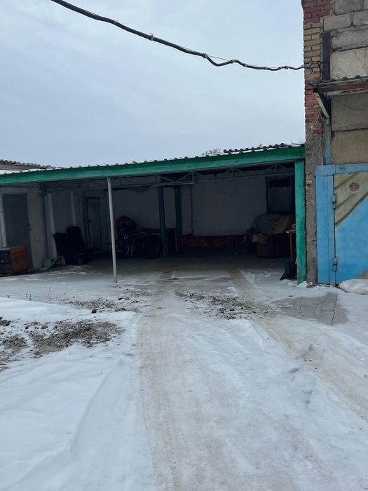 Продам большой коттеджный дом