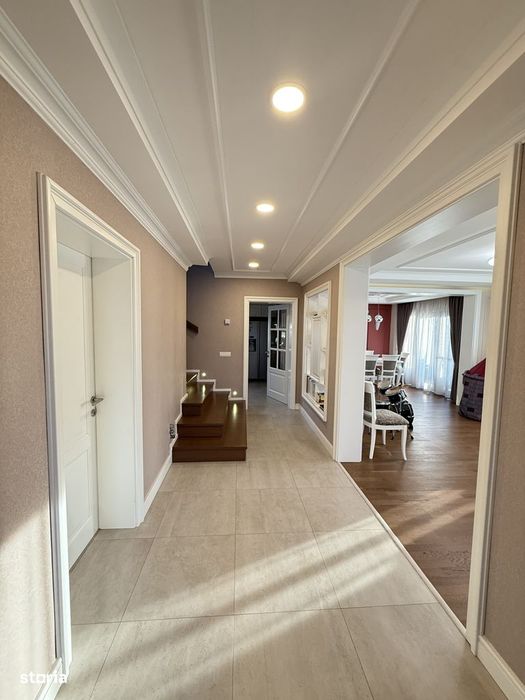 Casa premium de vânzare , strada Muntele Carmel — Sanmartin