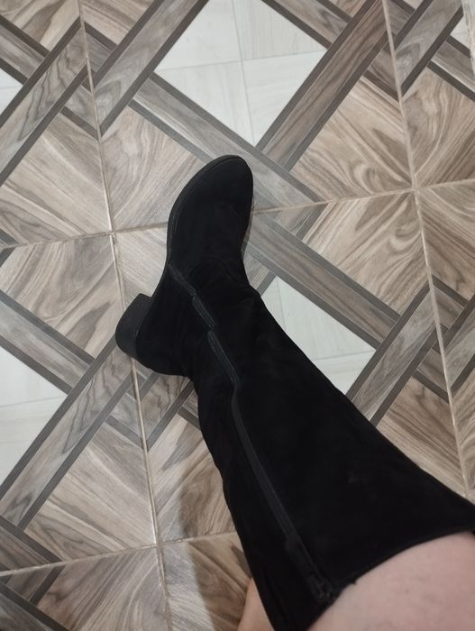 Сапоги женские .       .