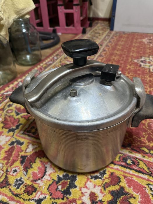 Продам Скороварку