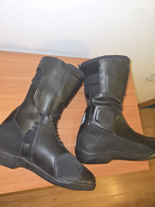 Ghete cizme de damă pt  moto noi masura 36 si masura 41