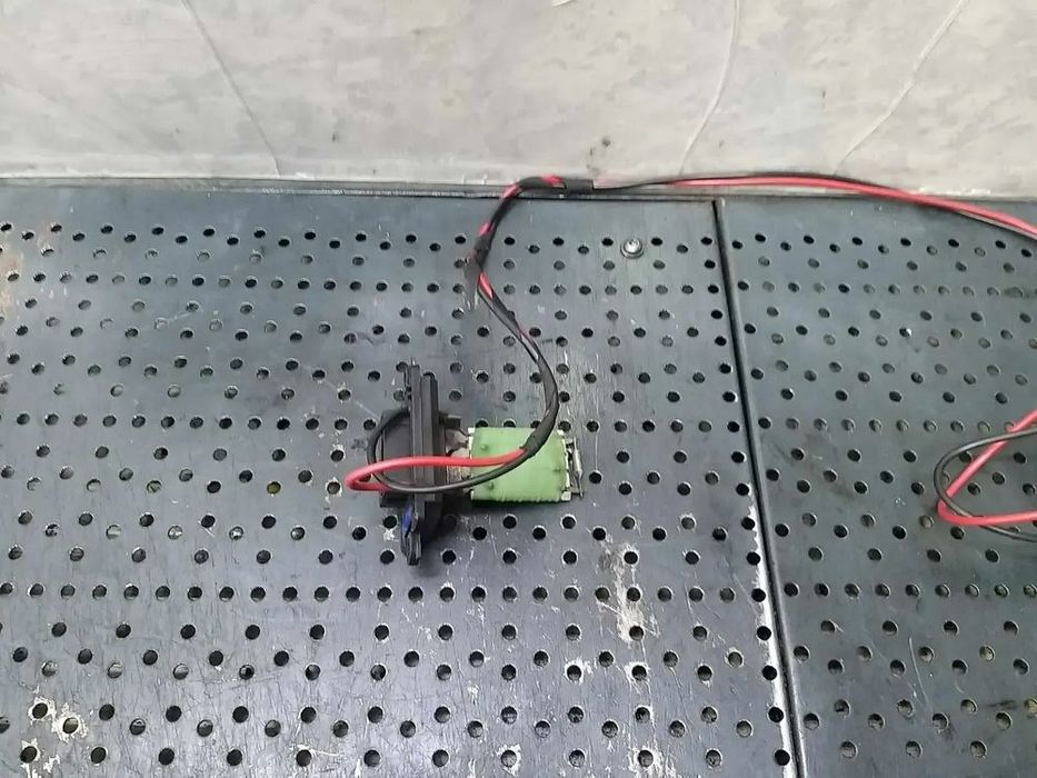 Rezistenta aeroterma renault modus