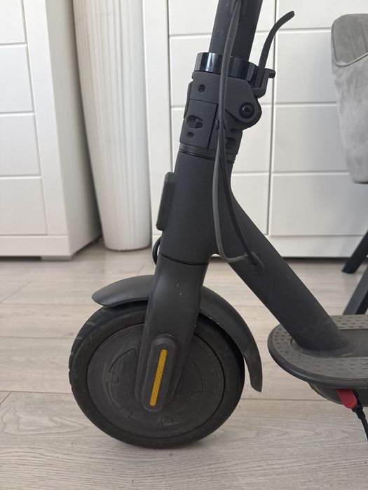 Trotineta Mi electric scooter essential