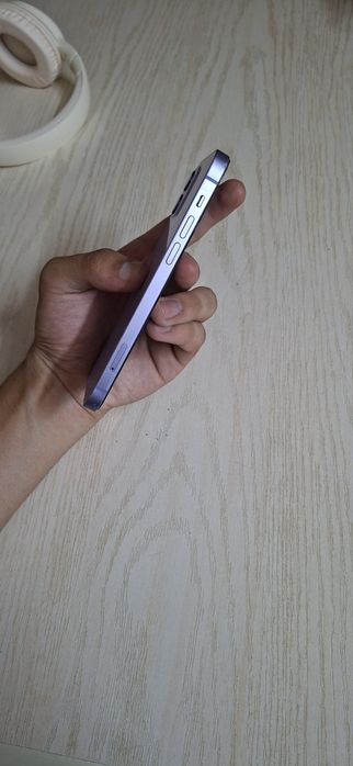 Apple iPhone 12 64GB