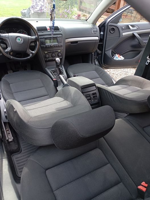 Skoda Octavia 2.0 BKD schimb cu mașină cu CV automată!! Ofer diferență substanțială după caz.