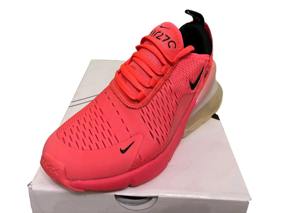Дамски Маратонки Nike Air Max 270 - 36 37 38 39