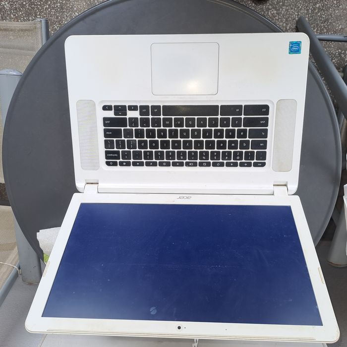 Vand schimb laptop Acer CB5