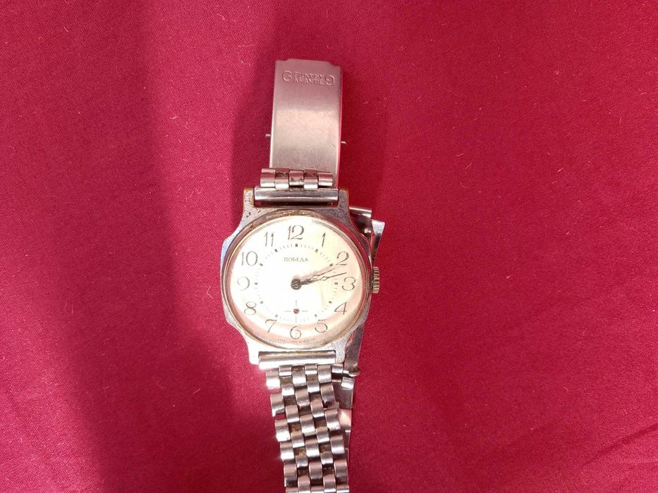 часовник watch pobeda