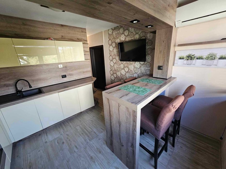 Дава се под наем Двустаен апартамент в Варна, Аспарухово - 61 кв.м за 382.5 € - Снимка #17