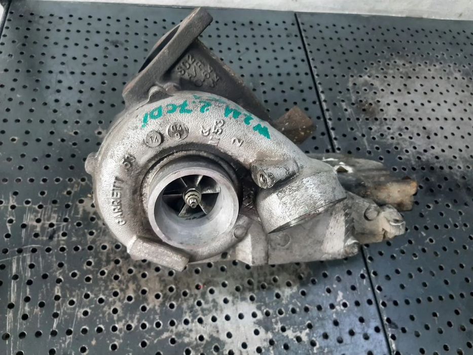 turbina  2.7cdi 647961 mercedes e-class w211 727463-4  a6470900180