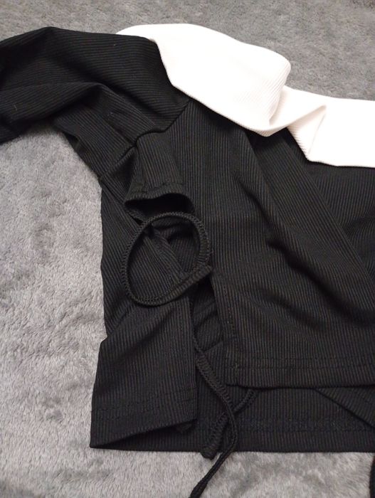 Дамски тениски, блузи и топове