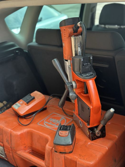 Fein AKBU 35 PMQW безжична магнитна бормашина