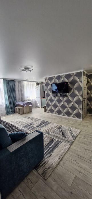 Сдаётся 3-х комнатная квартира.