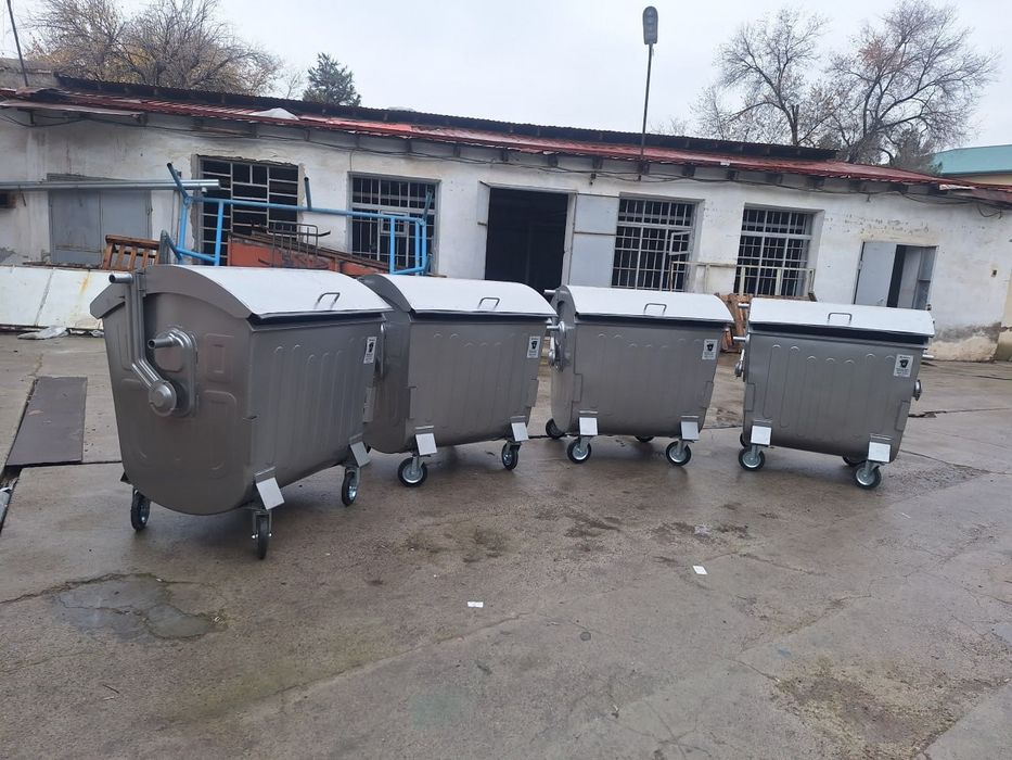 Мусорный контейнер метал