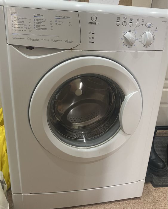 Стиральная машинка Indesit