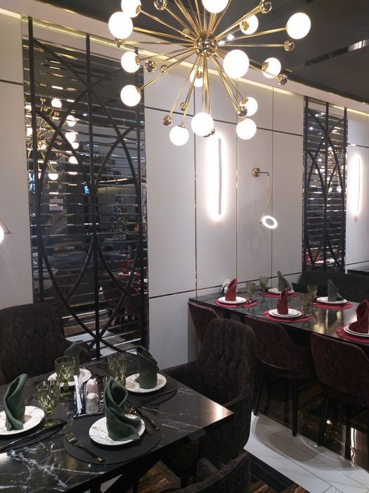 Зеркала под заказ с подсветкой