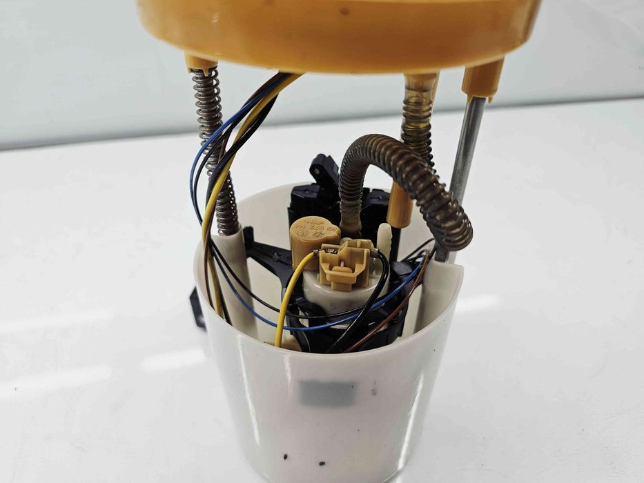 Pompa combustibil Audi A3 Sportback (8PA) [Fabr 2004-2013] Facelift 1K