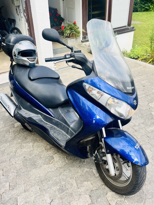 Suzuki Burgmann 2009