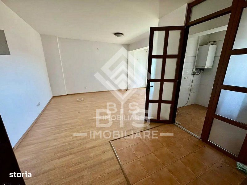 Apartament 2 camere- Bloc Nou, Independenţei - Kaufkand