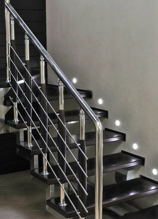 Перила для домов