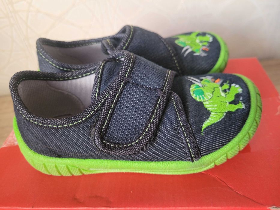 Детски пантофи Superfit размер 24, 27, 29,30