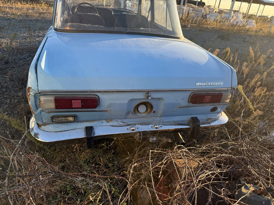 Москвич 412   на части