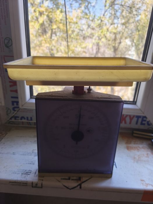 Вещи,мебель,посуда ,техника б/у