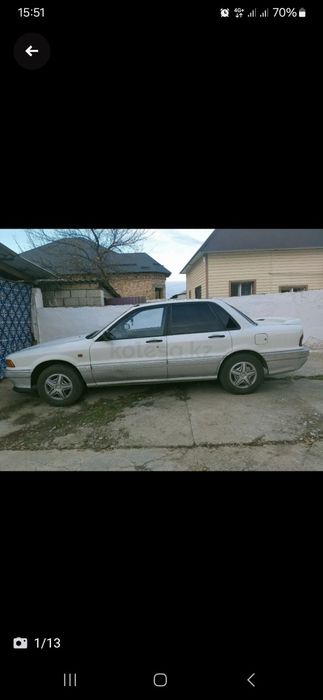 Автомобиль митсубиси