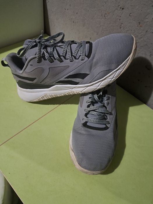 Мъжки маратонки и обувки голям номер.