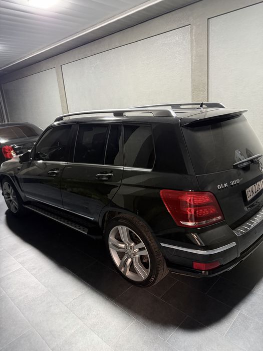Мерседес бенс GLK300.  4-Matik