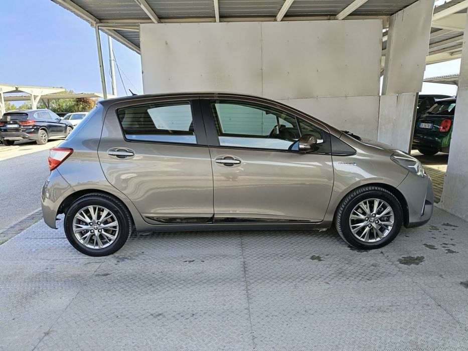 Toyota Yaris Hybrid 2017 1.5 VVT-i, automat, consum 4%