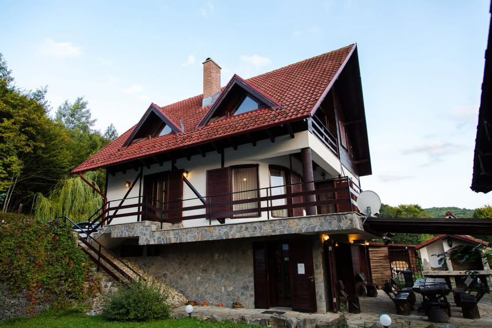 Casa de vanzare in apropiere de Brasov