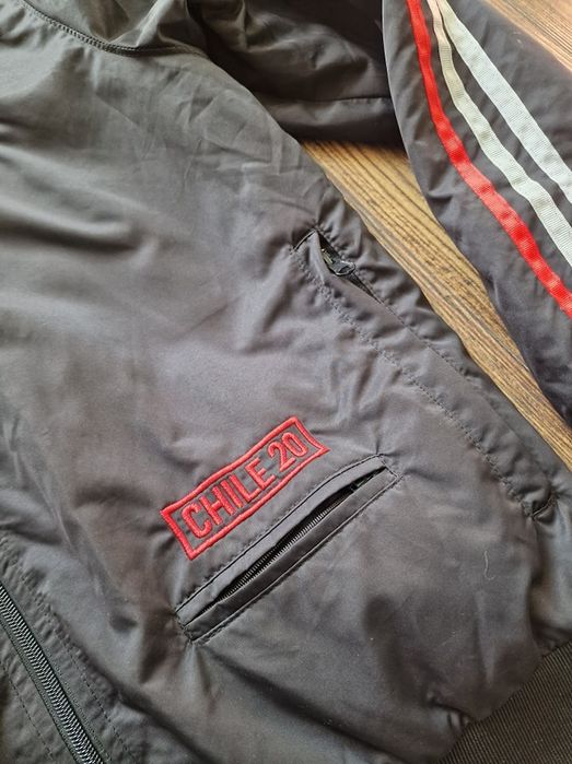 Страхотно мъжко яке ADIDAS CHELSЕА размер
S, без забележки като ново,