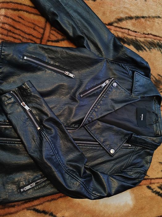 Яке от изкуствена кожа