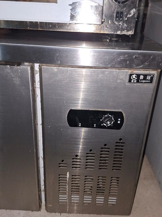 Холодильник стол