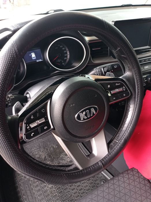 Продам Kia Ceed 2019г