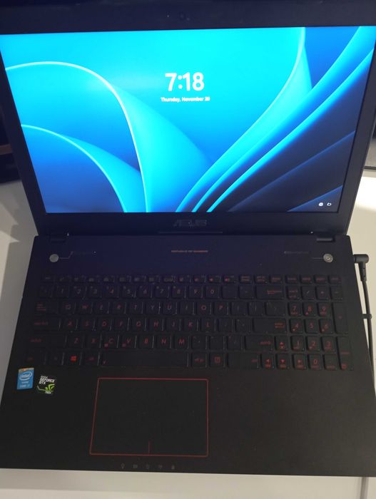 ASUS G56JR – i7, 16GB RAM, SSD | PRET MIC – pentru upgrade/work/gaming ...