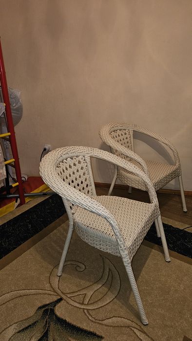 Ротанговые стулья в идеальном состоянии