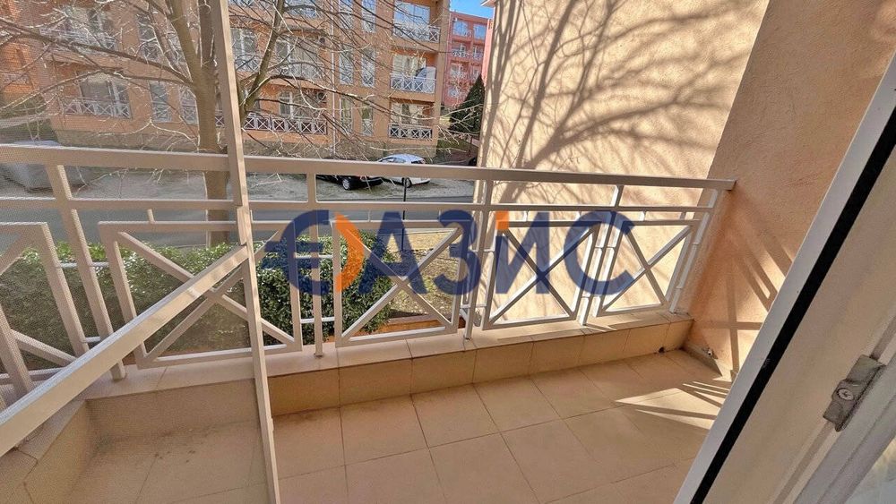 Продава се Едностаен апартамент в к.к. Слънчев бряг - 32 кв.м за 526 €/кв.м - Снимка #5