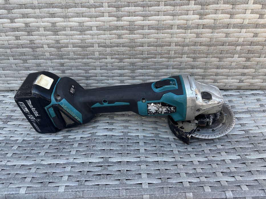 Flex makita DGA504