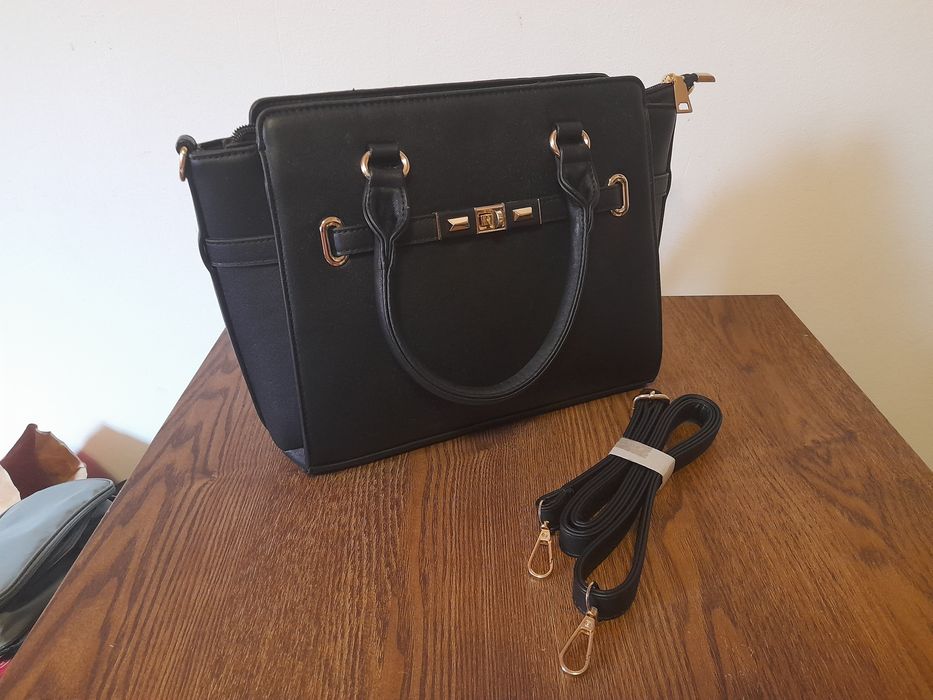 Geantă damă LC WAIKIKI din piele ecologică, culoarea negru