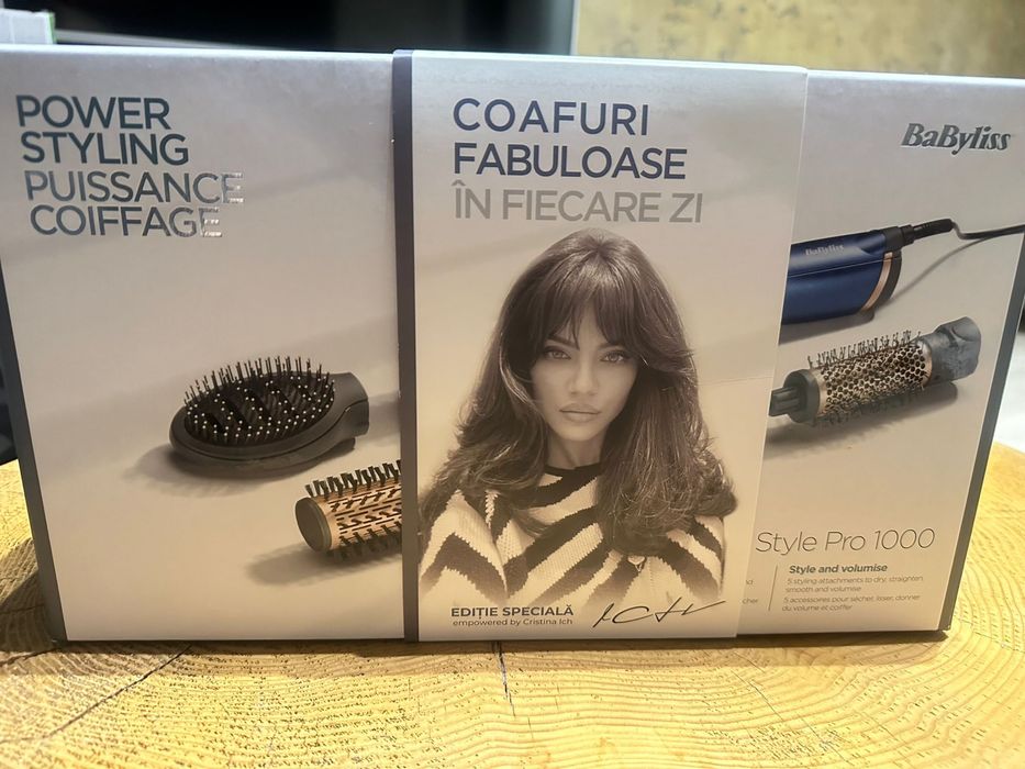 Perie rotativă empowered by Cristina Ich Frizz-free Airbrush 1000W