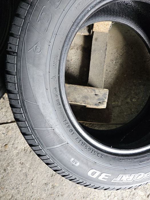 4 anvelope iarna 235 65 17 Dunlop