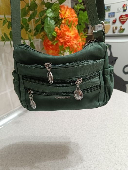 Продам женские сумки