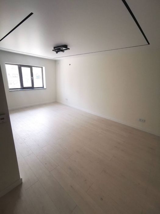 Apartament 3 camere Baia Comunala cu încălzire în pardoseala
