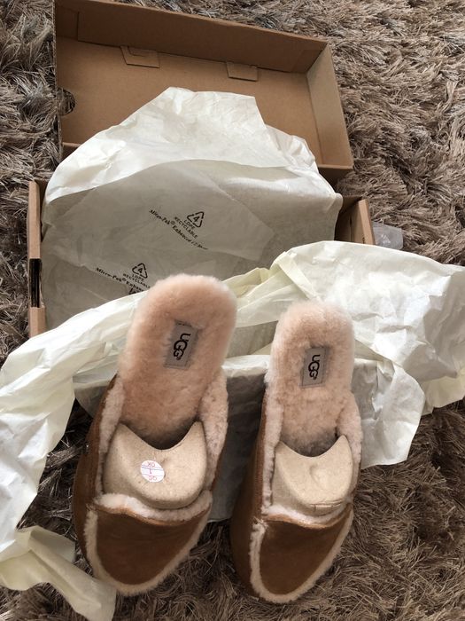 UGG пантофи/чехли