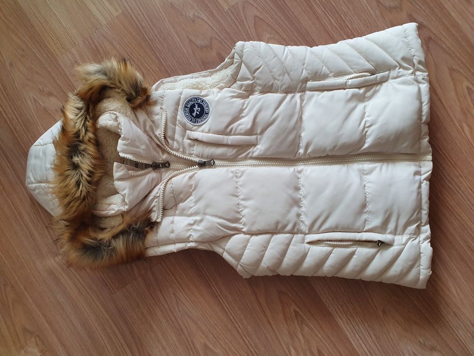 Дамски якета/елек на 2 снимка