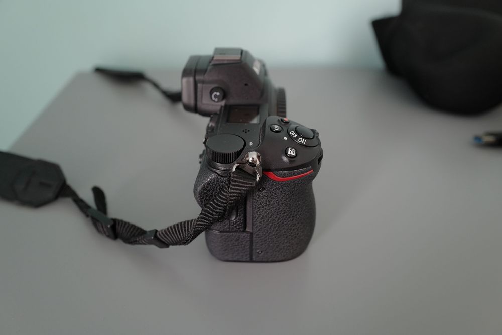 Nikon Z6 body only, тяло, никон